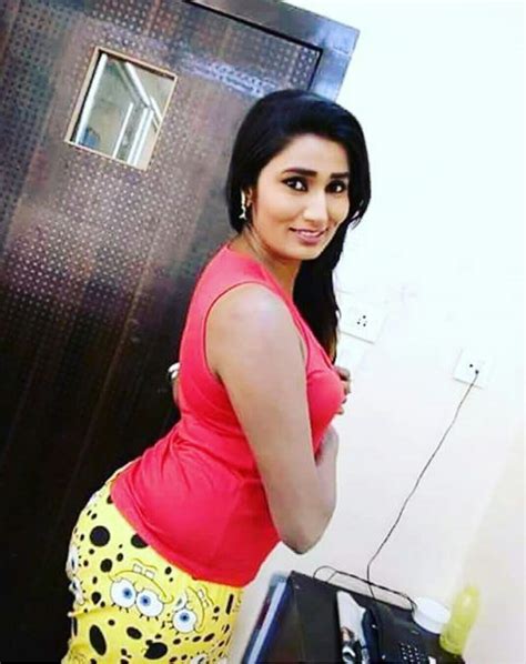 indian bhabhi pussy photo|Desi Indian Bhabhi Pussy Show Photo Collection